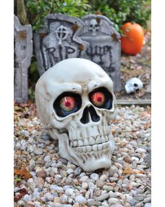 22" LU Eyes Giant Lawn Skull